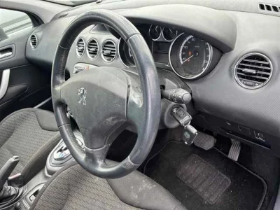 Peugeot 308  с аукциона в Японии