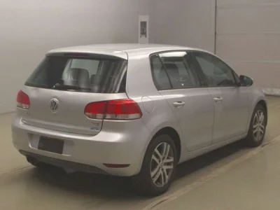 Volkswagen Golf  с аукциона в Японии