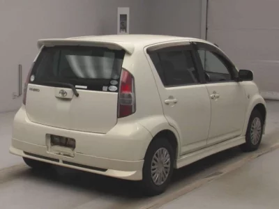 Toyota PASSO  с аукциона в Японии