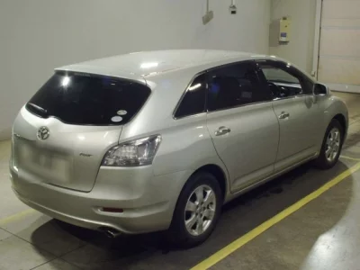 Toyota MARK X ZIO  с аукциона в Японии