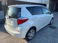 Toyota RACTIS лот № 50123 оценка 4  с аукциона в Японии 1