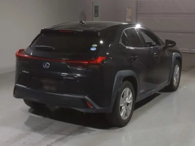 Lexus UX  с аукциона в Японии