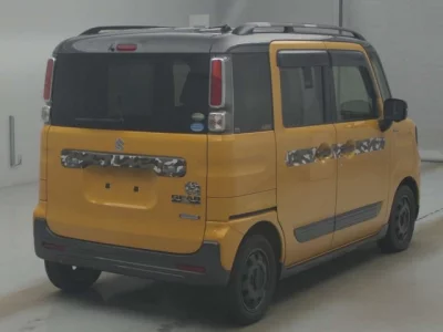 Suzuki Spacia Gear