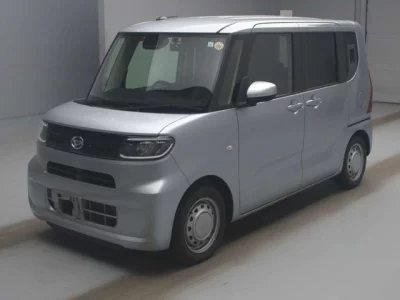 Daihatsu TANTO  с аукциона в Японии