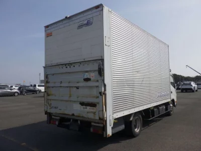 Hino DUTRO  с аукциона в Японии