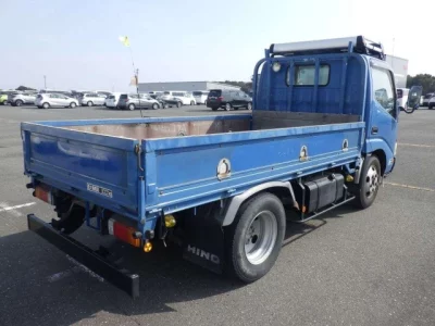 Hino DUTRO  с аукциона в Японии