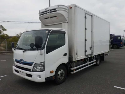 Hino DUTRO  с аукциона в Японии