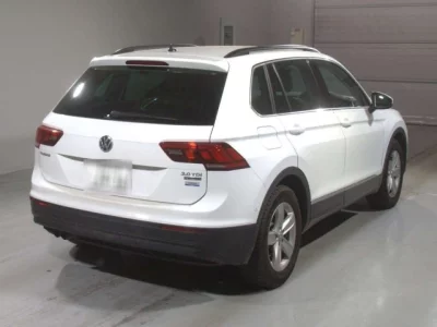 Volkswagen Tiguan  с аукциона в Японии