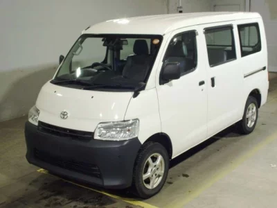 Toyota TOWN ACE VAN  с аукциона в Японии