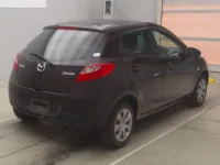 Mazda DEMIO лот № 79002 оценка R  с аукциона в Японии 1