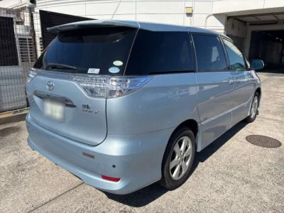 Toyota ESTIMA HYBRID