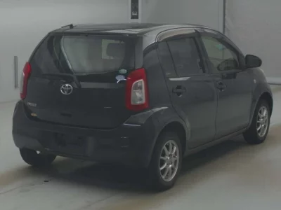 Toyota PASSO  с аукциона в Японии