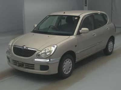 Toyota DUET  с аукциона в Японии