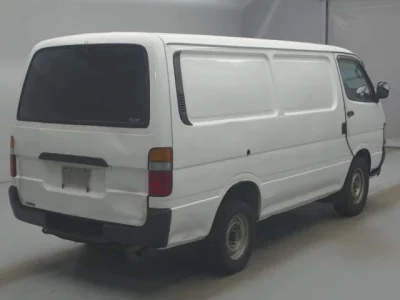 Toyota HIACE VAN  с аукциона в Японии