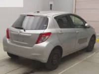 Toyota VITZ лот № 79003 оценка RA  с аукциона в Японии 1