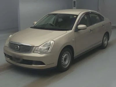 Nissan SYLPHY  с аукциона в Японии