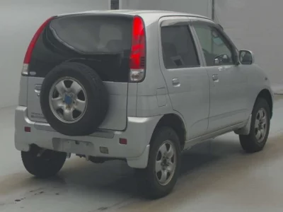 Daihatsu TERIOS KID