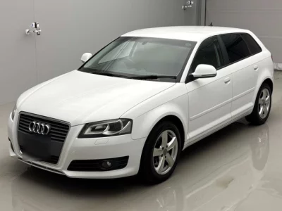 Audi A3  с аукциона в Японии