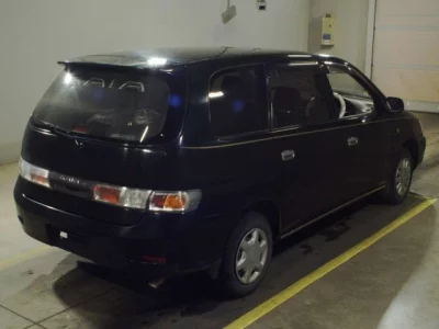 Toyota GAIA  с аукциона в Японии