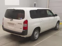 Toyota SUCCEED лот № 70078 оценка 3.5  с аукциона в Японии 1