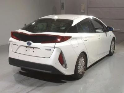 Toyota PRIUS PHV
