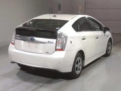 Toyota PRIUS PHV