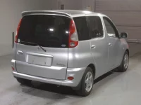 Toyota FUNCARGO лот № 4191 оценка 3  с аукциона в Японии 1