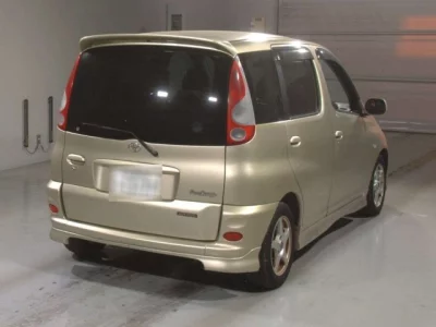 Toyota FUNCARGO