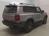 Toyota LAND CRUISER лот № 72001 оценка 5  с аукциона в Японии 1