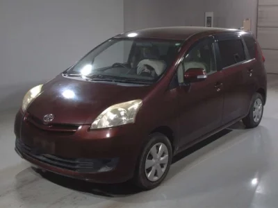 Toyota PASSO SETTE  с аукциона в Японии