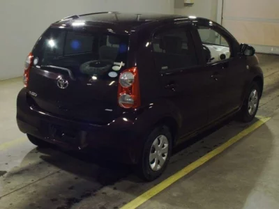 Toyota PASSO  с аукциона в Японии