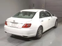 Toyota MARK X лот № 4236 оценка R  с аукциона в Японии 1