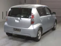 Toyota PASSO лот № 4001 оценка 3  с аукциона в Японии 1