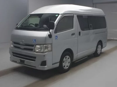 Toyota REGIUS ACE VAN