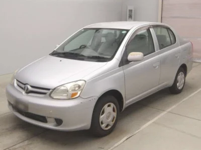 Toyota PLATZ  с аукциона в Японии