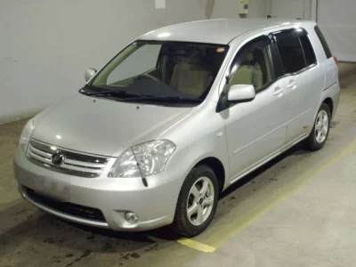 Toyota RAUM