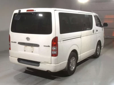 Toyota REGIUS ACE VAN