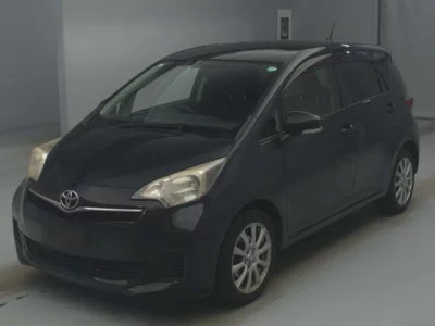 Toyota RACTIS  с аукциона в Японии