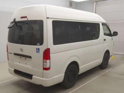 Toyota REGIUS ACE VAN