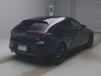 Mazda MAZDA3  с аукциона в Японии