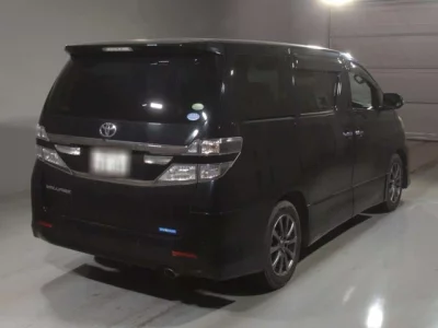 Toyota VELLFIRE  с аукциона в Японии