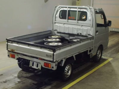 Suzuki CARRY TRUCK  с аукциона в Японии