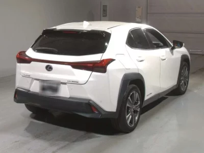 Lexus UX  с аукциона в Японии