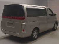 Nissan ELGRAND лот № 80589 оценка R  с аукциона в Японии 1
