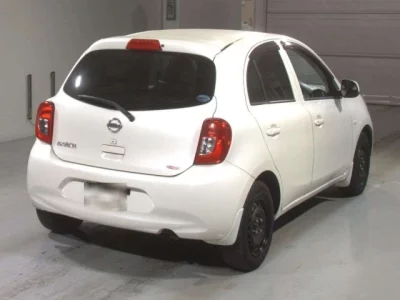 Nissan MARCH  с аукциона в Японии