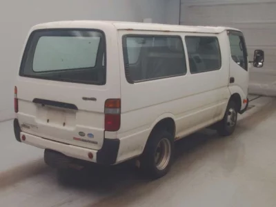 Hino DUTRO  с аукциона в Японии