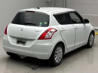 Suzuki SWIFT лот № 49015 оценка 3.5  с аукциона в Японии 1