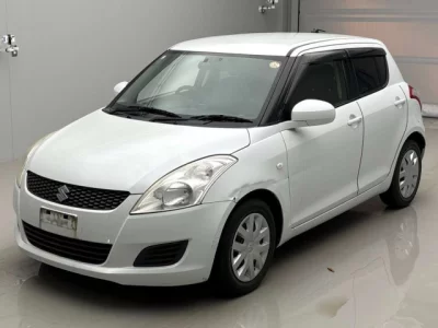 Suzuki SWIFT  с аукциона в Японии