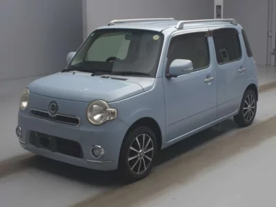 Daihatsu MIRA  с аукциона в Японии