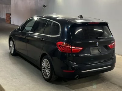 BMW 2-Series  с аукциона в Японии